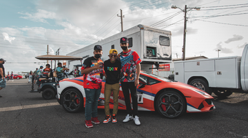 Primera misión del Brava Lambo: Regalar $1,000.00 en efectivo